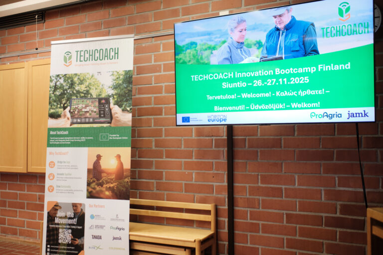 Smart Matchmaking Solutions & Support System Development to Advance the Adoption of Smart Farming on Farms